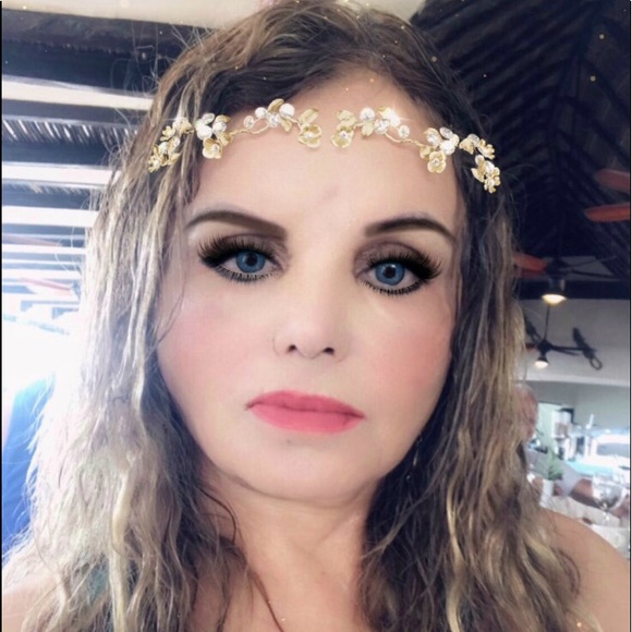 Meet your Posher, Lety - Picture 1 of 1